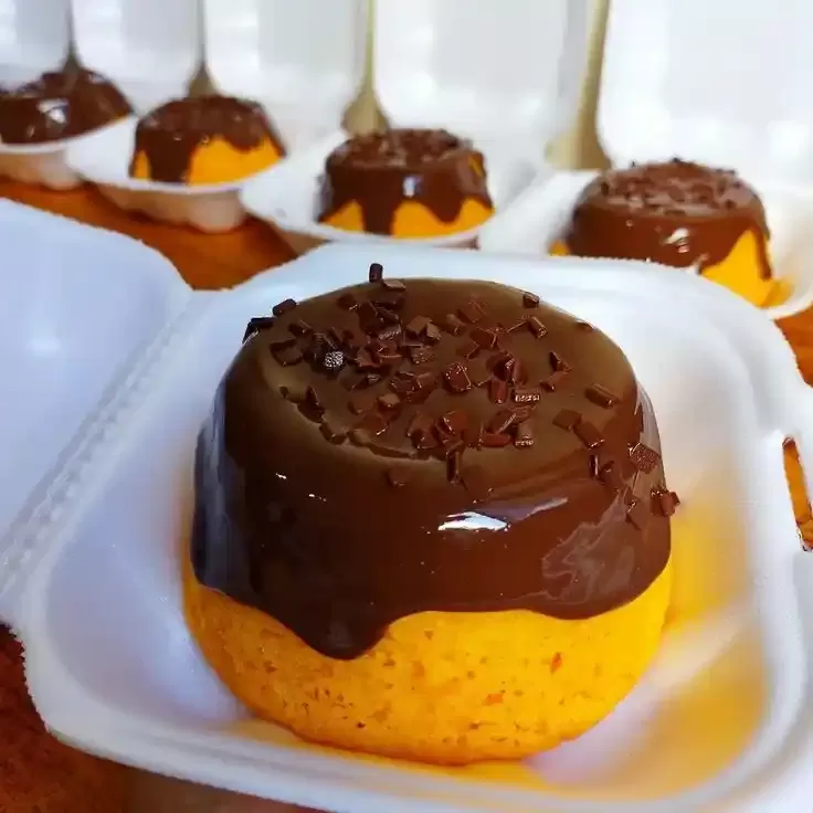 Mini Bolo de Cenoura