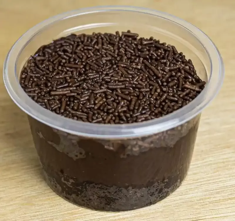Bolo no Pote de Chocolate